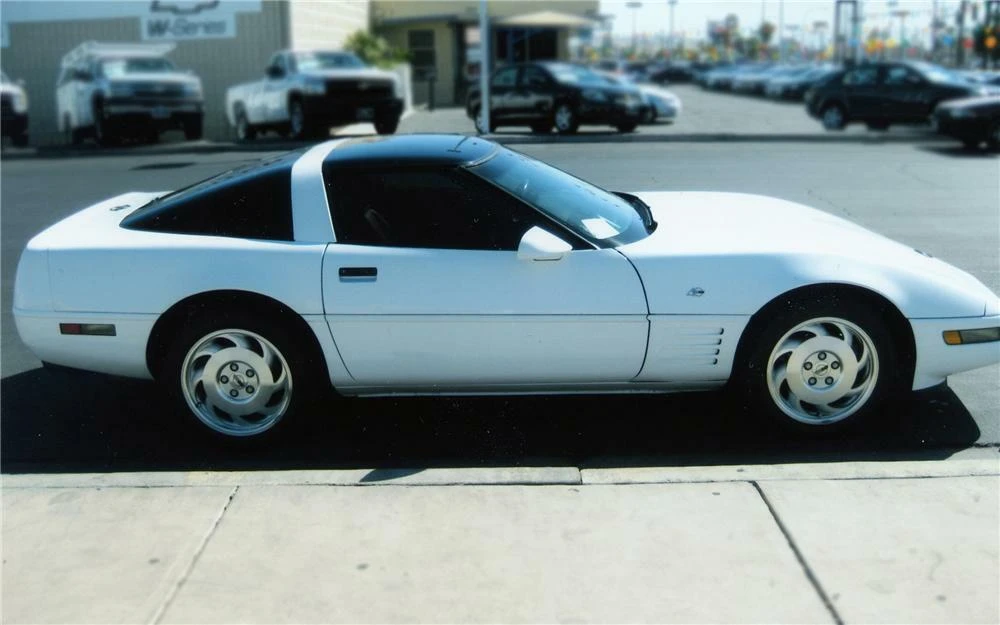1993 Chevrolet Corvette C4 - Image 5 of 5