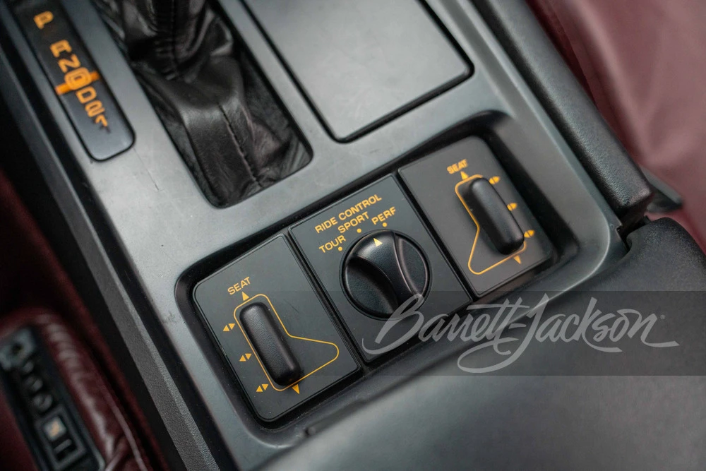 1993 Chevrolet Corvette C4 - Image 12 of 19