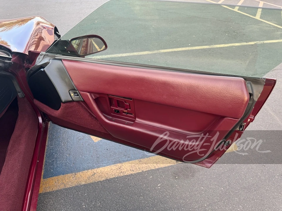 1993 Chevrolet Corvette C4 - Image 11 of 24
