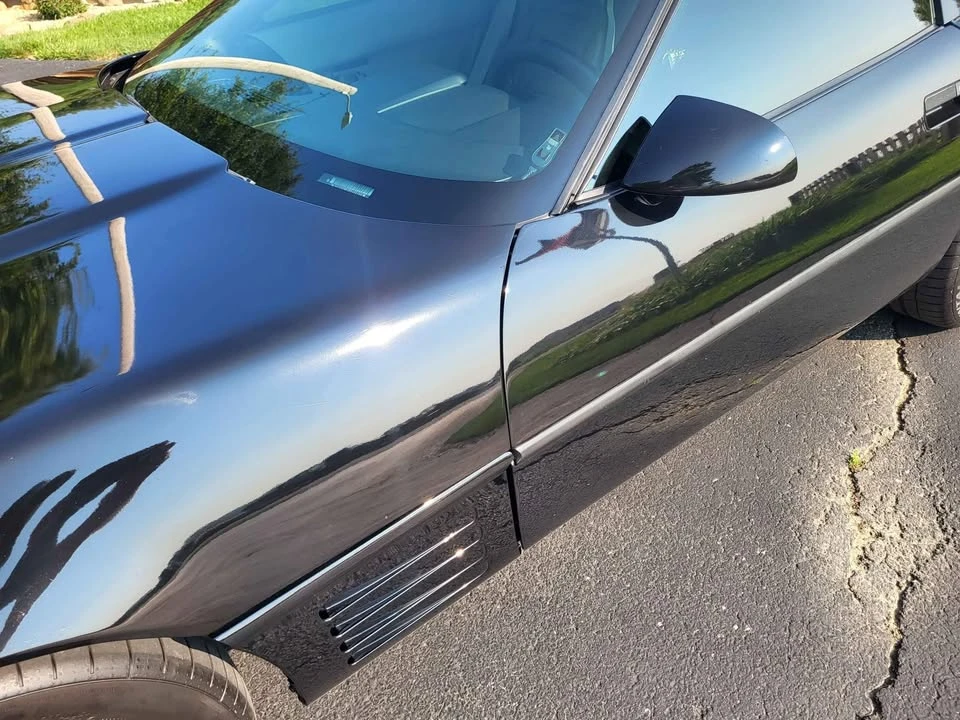 1993 Chevrolet Corvette C4 - Image 2 of 10