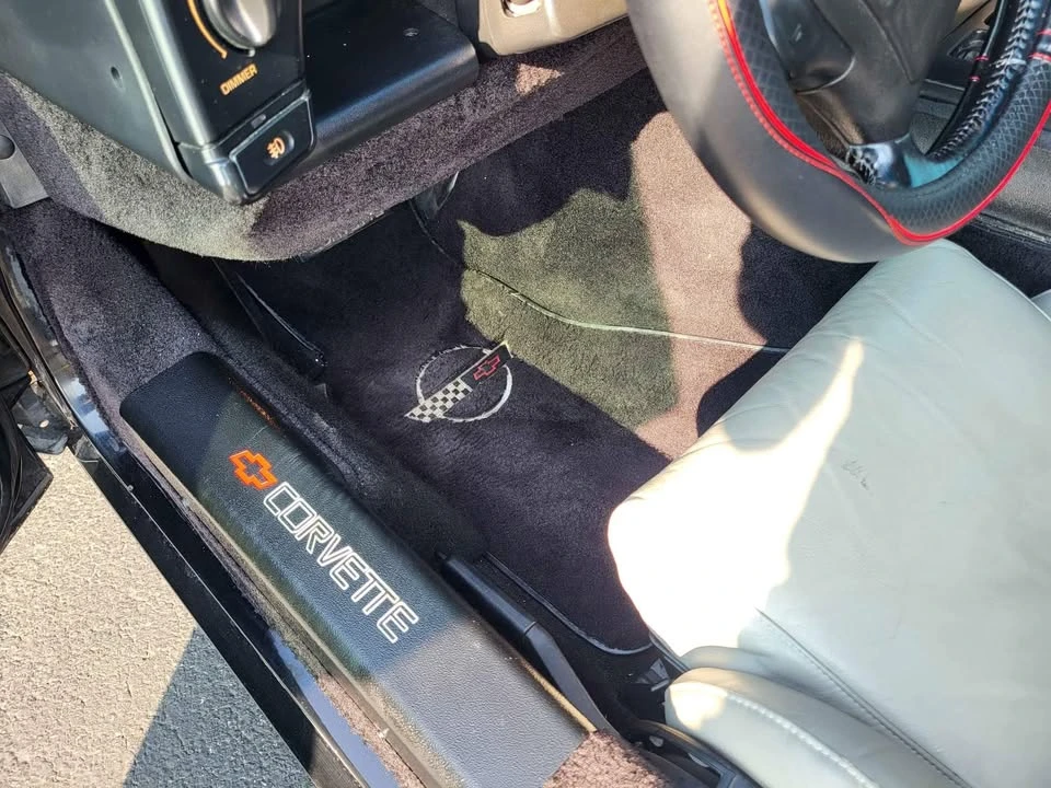 1993 Chevrolet Corvette C4 - Image 7 of 10