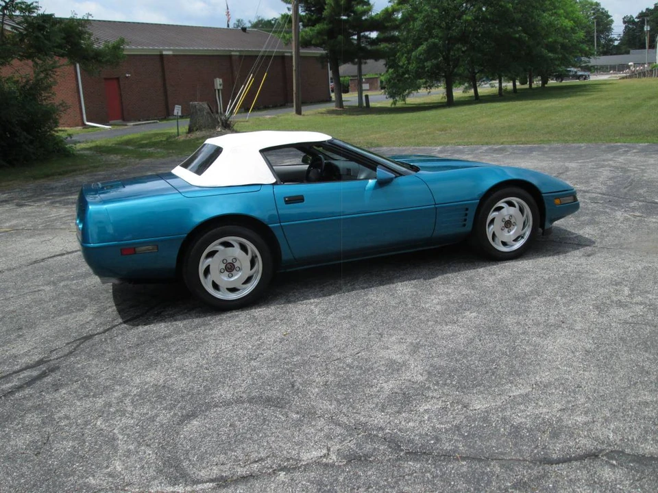1993 Chevrolet Corvette C4 - Image 5 of 5