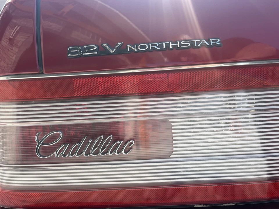 1993 Cadillac Allante - Image 26 of 31