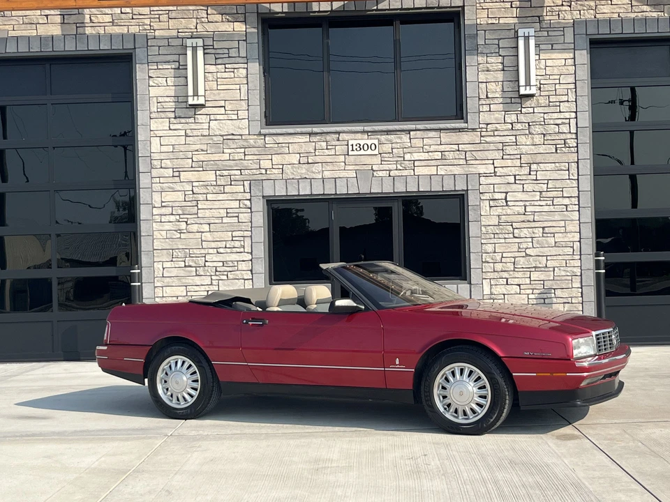 1993 Cadillac Allante - Image 4 of 31