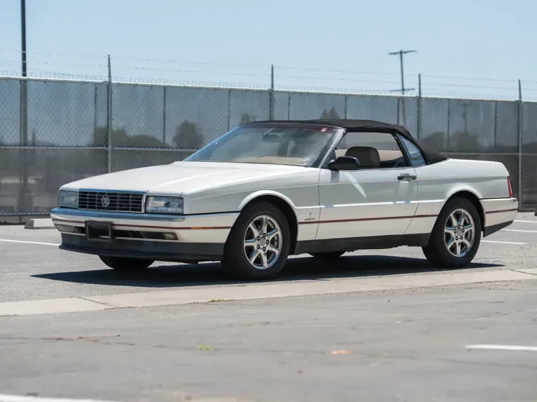 1993 Cadillac Allante - Image 2 of 2