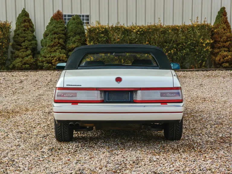 1993 Cadillac Allante - Image 7 of 11