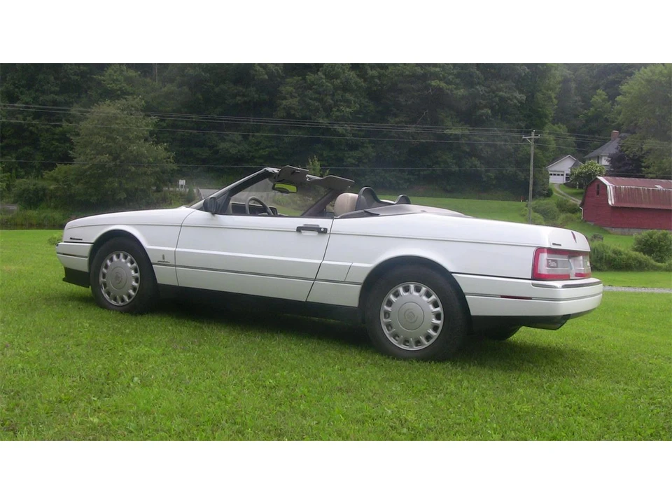 1993 Cadillac Allante - Image 3 of 31