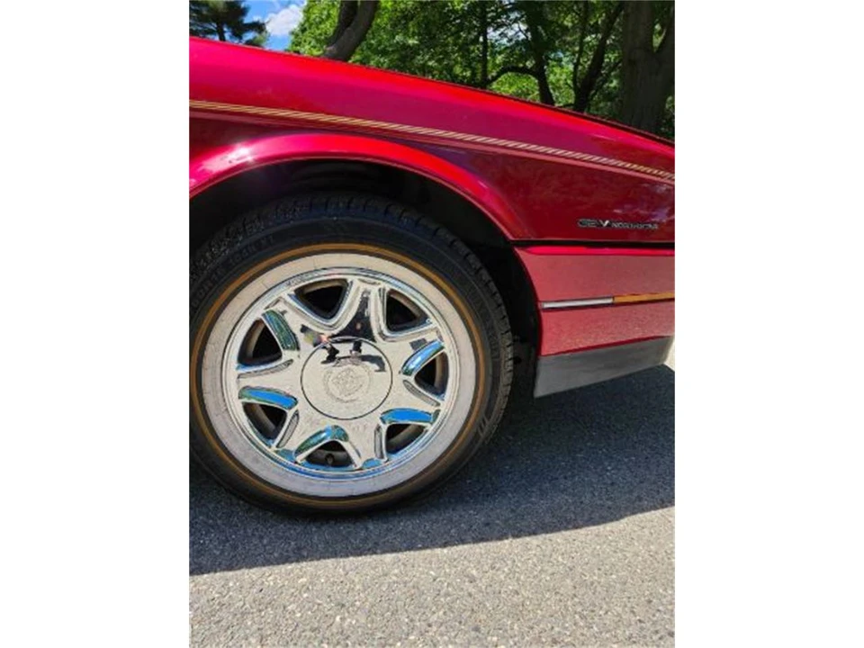 1993 Cadillac Allante - Image 11 of 25