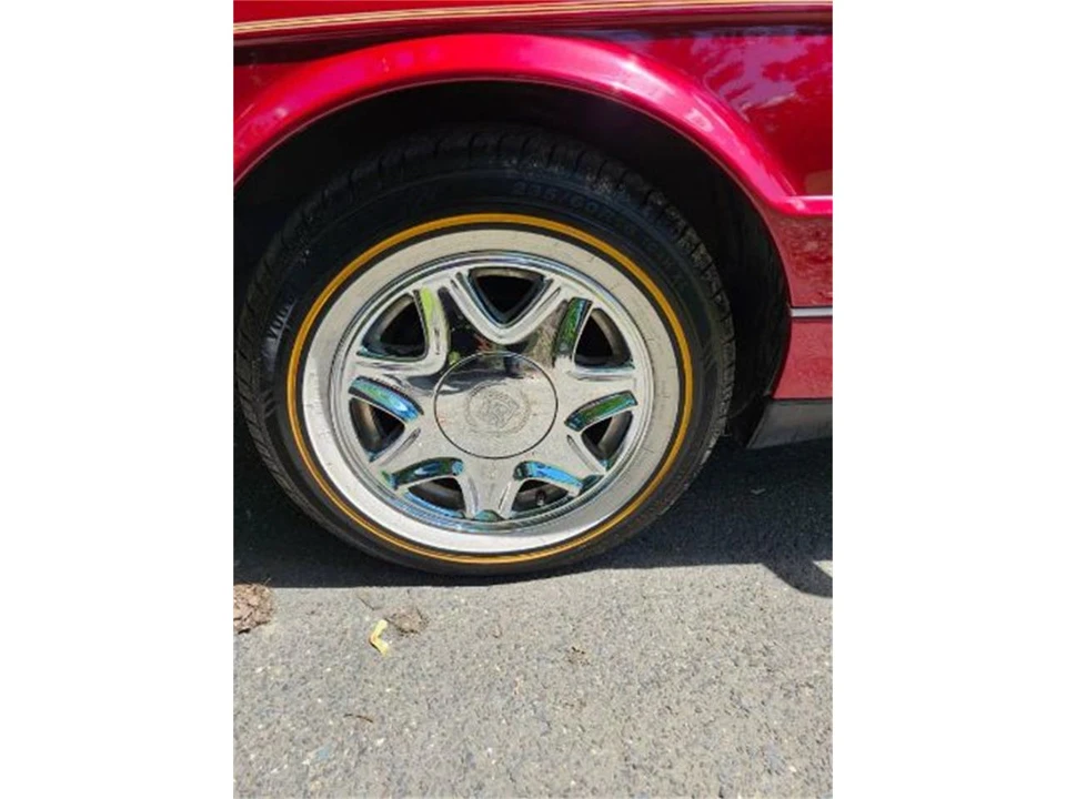 1993 Cadillac Allante - Image 12 of 25