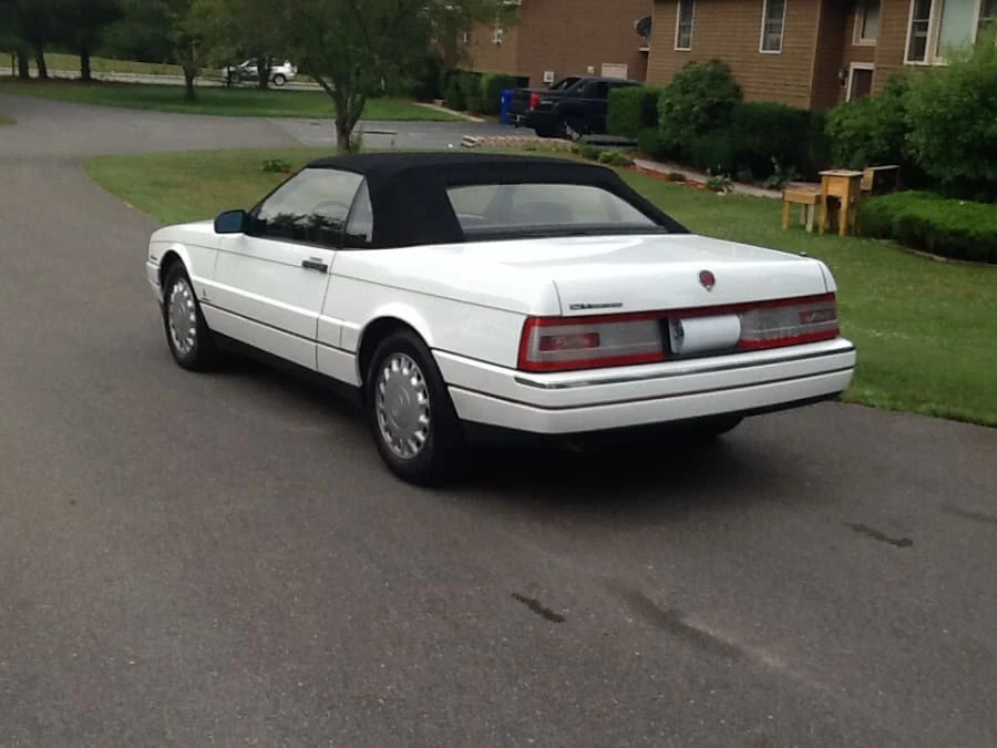 1993 Cadillac Allante - Image 2 of 7