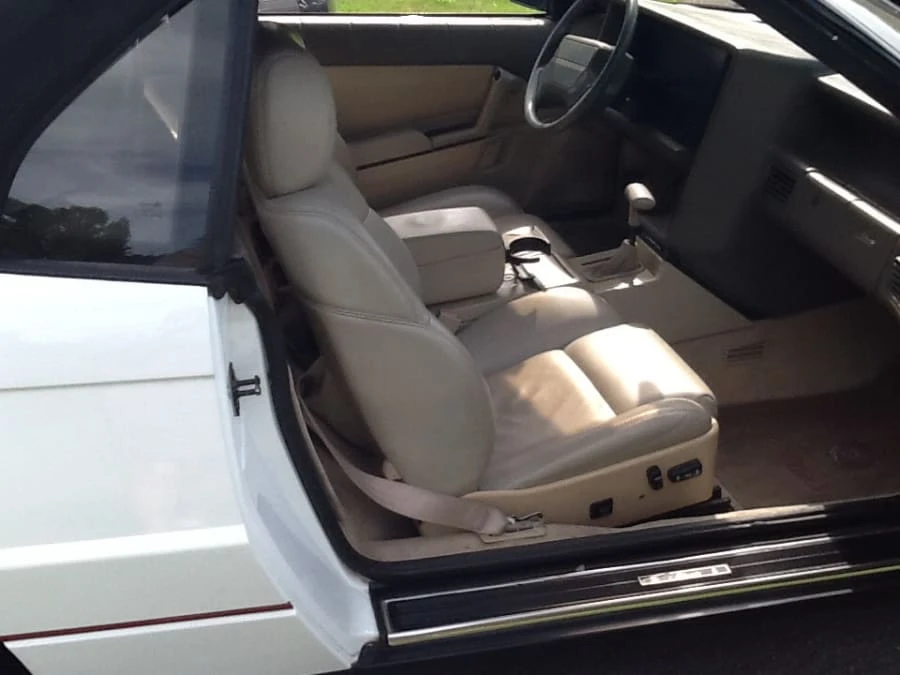 1993 Cadillac Allante - Image 4 of 7