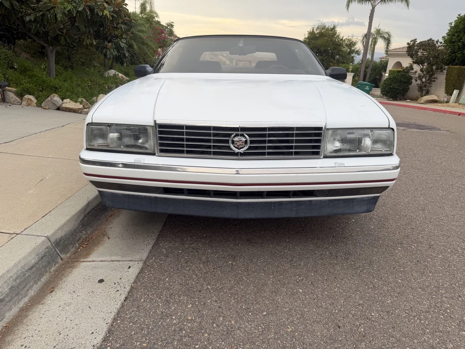 1993 Cadillac Allante - Image 7 of 31