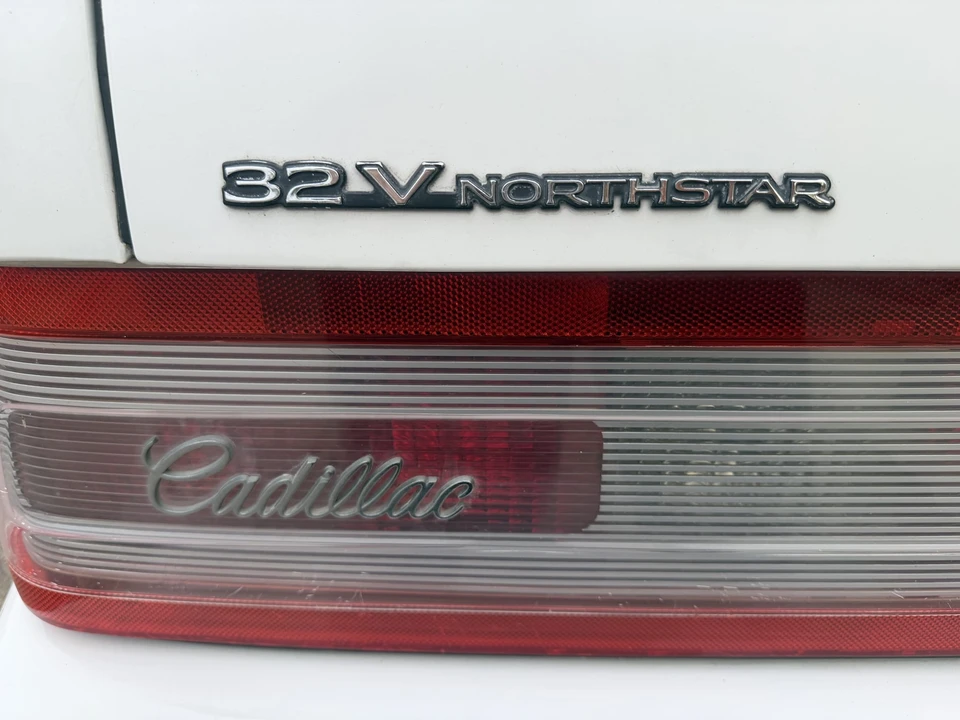 1993 Cadillac Allante - Image 31 of 31