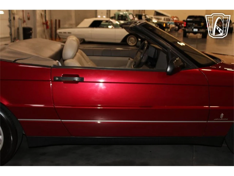 1993 Cadillac Allante - Image 31 of 31