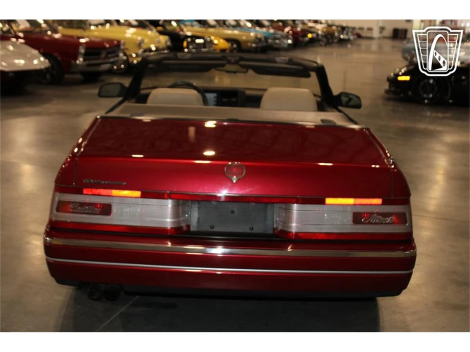 1993 Cadillac Allante - Image 4 of 31