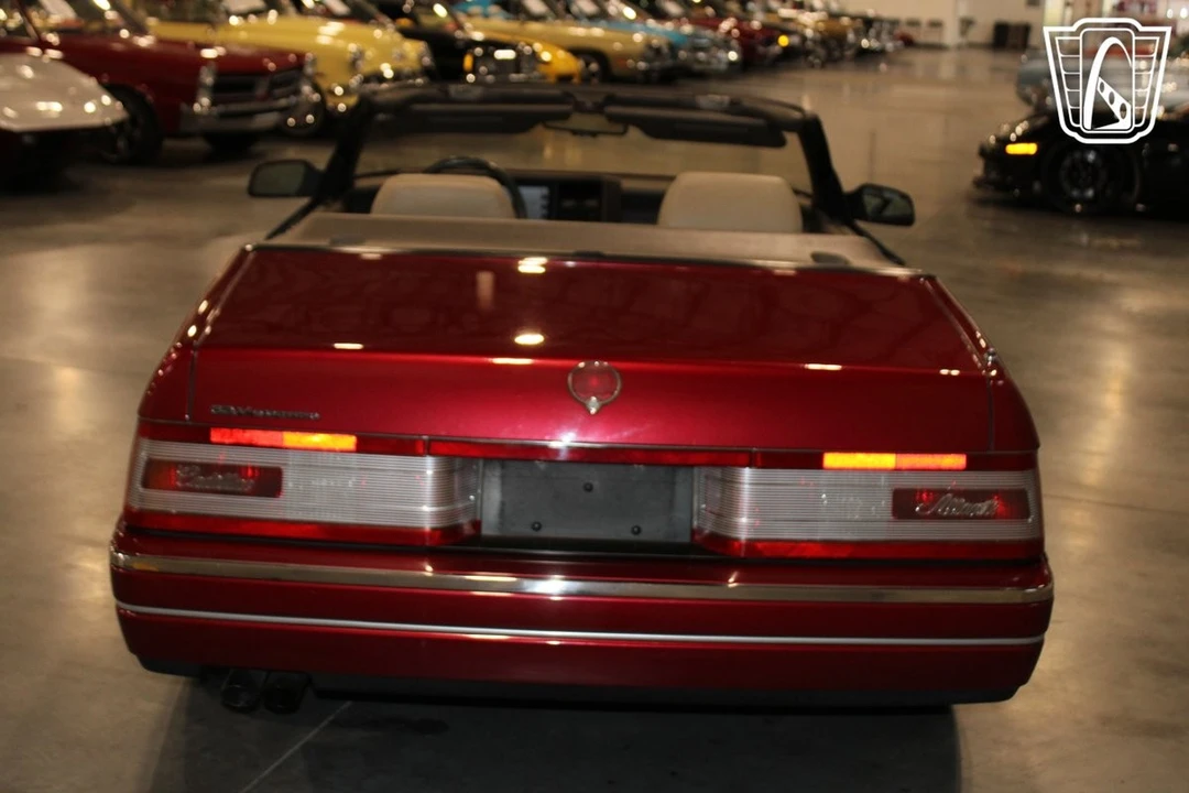 1993 Cadillac Allante - Image 5 of 21