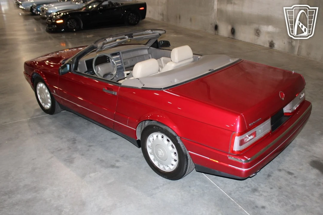 1993 Cadillac Allante - Image 12 of 21