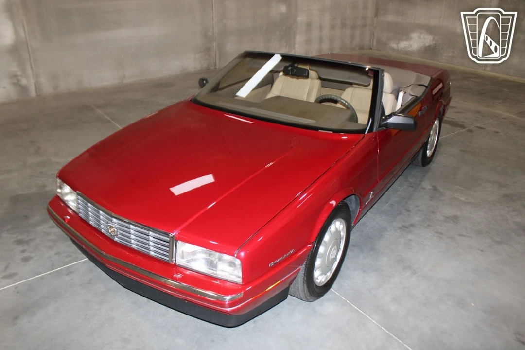 1993 Cadillac Allante - Image 10 of 21