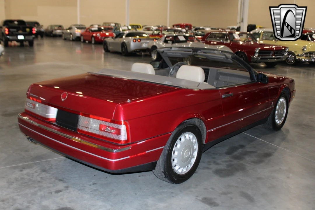 1993 Cadillac Allante - Image 7 of 12