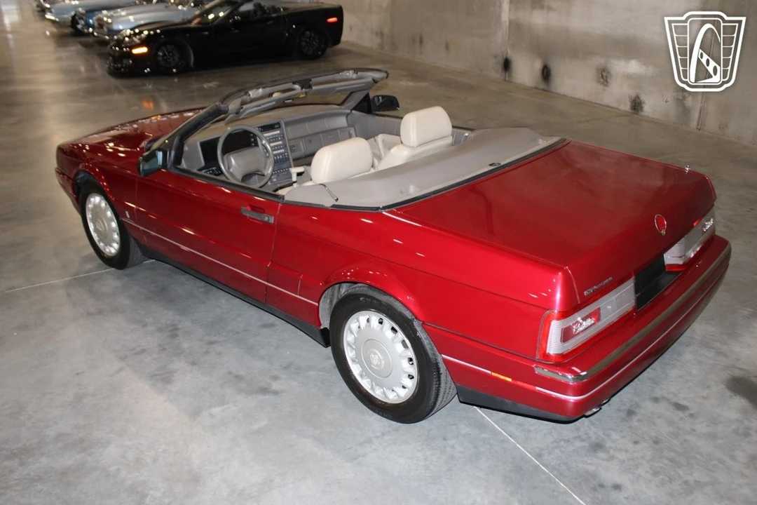 1993 Cadillac Allante - Image 13 of 21
