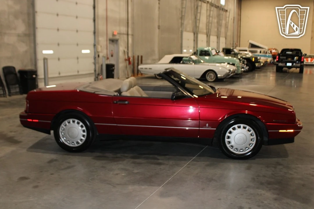1993 Cadillac Allante - Image 7 of 21