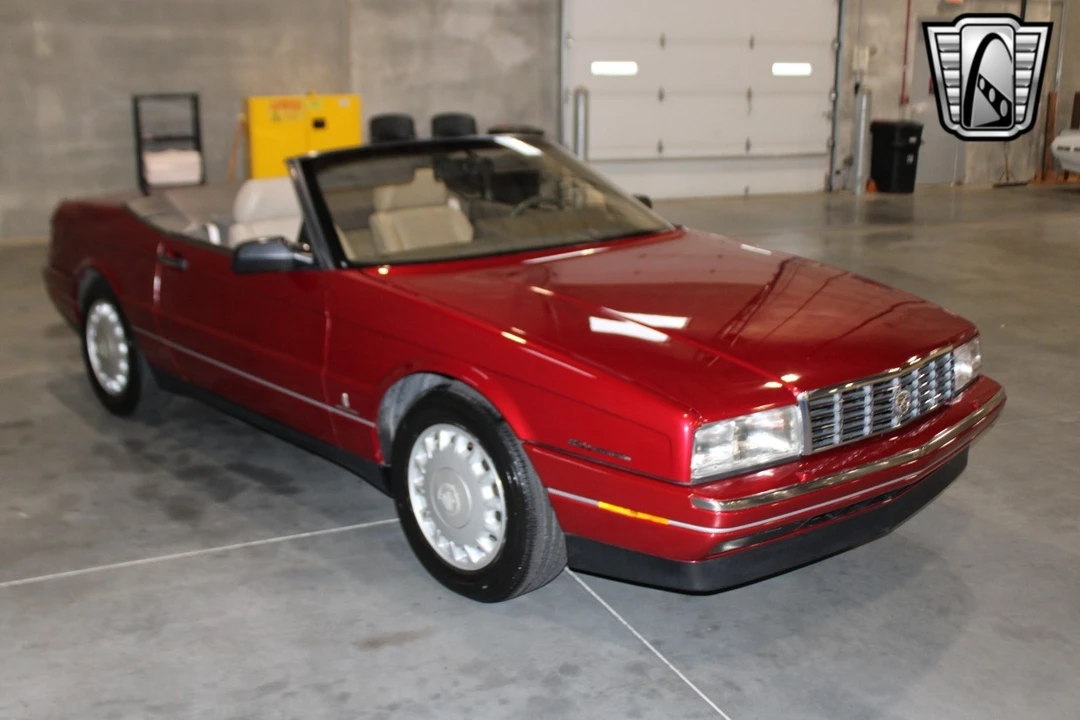 1993 Cadillac Allante - Image 9 of 12