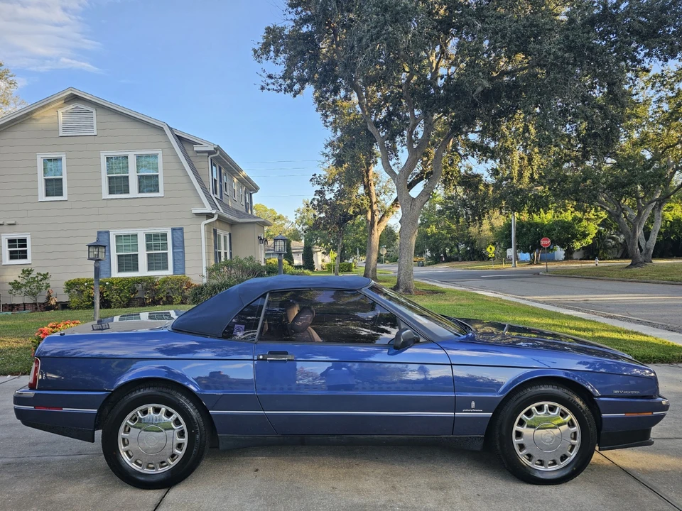 1993 Cadillac Allante - Image 6 of 20