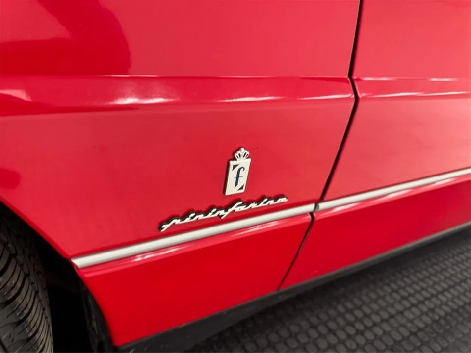1993 Cadillac Allante - Image 16 of 31