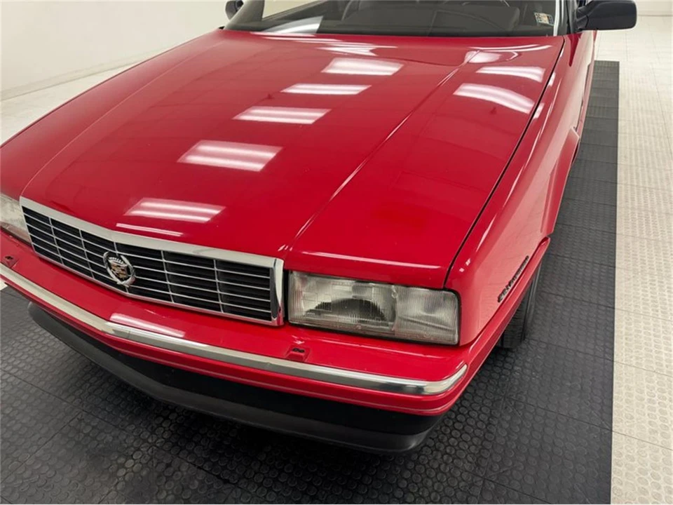 1993 Cadillac Allante - Image 30 of 31