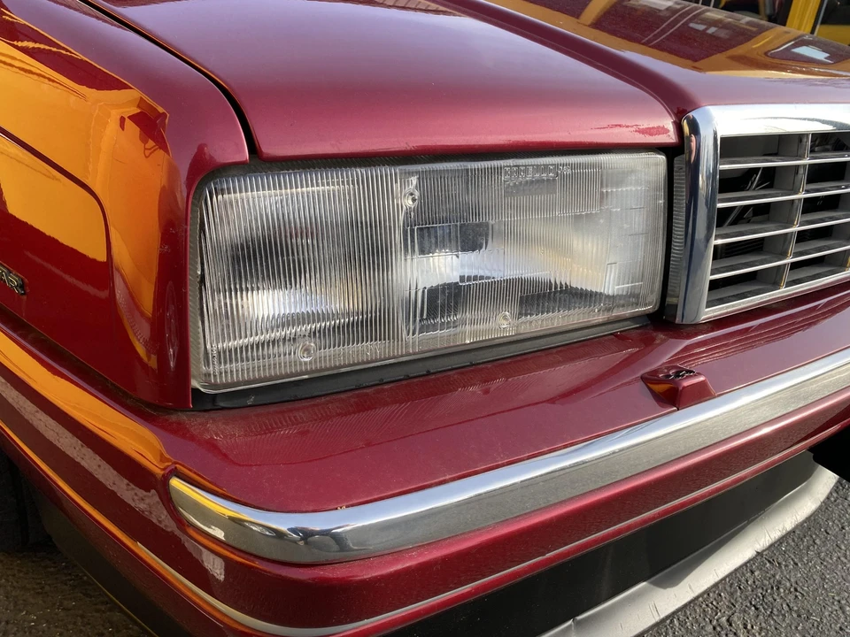 1993 Cadillac Allante - Image 14 of 31