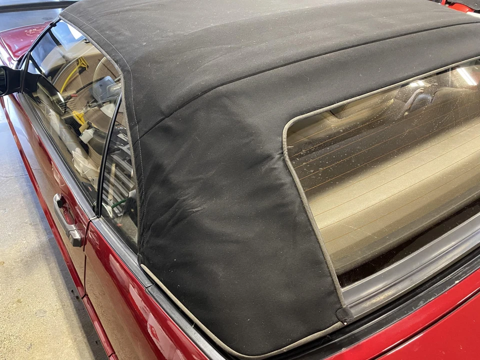1993 Cadillac Allante - Image 25 of 31