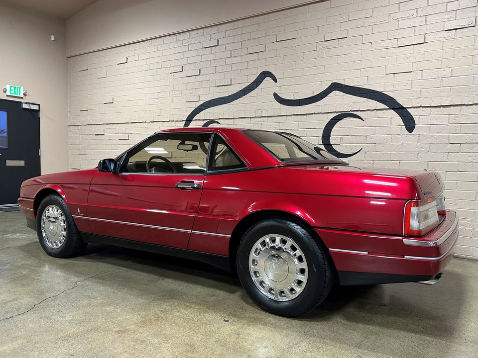 1993 Cadillac Allante - Image 6 of 31
