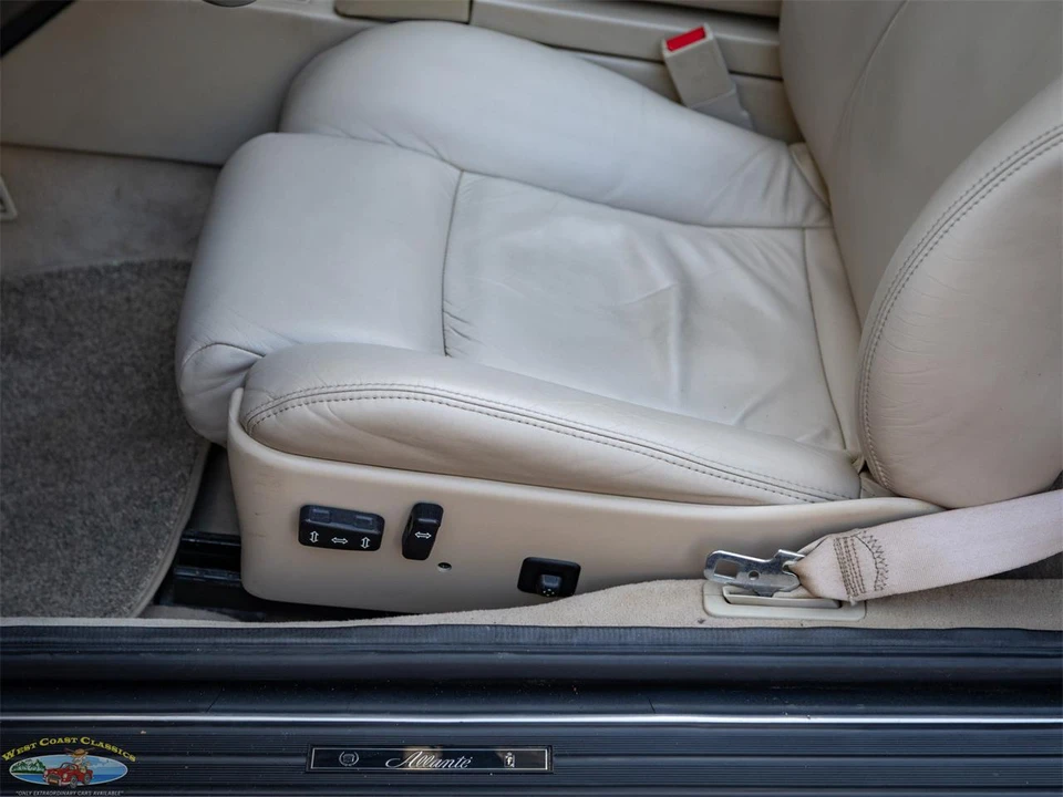 1993 Cadillac Allante - Image 31 of 31