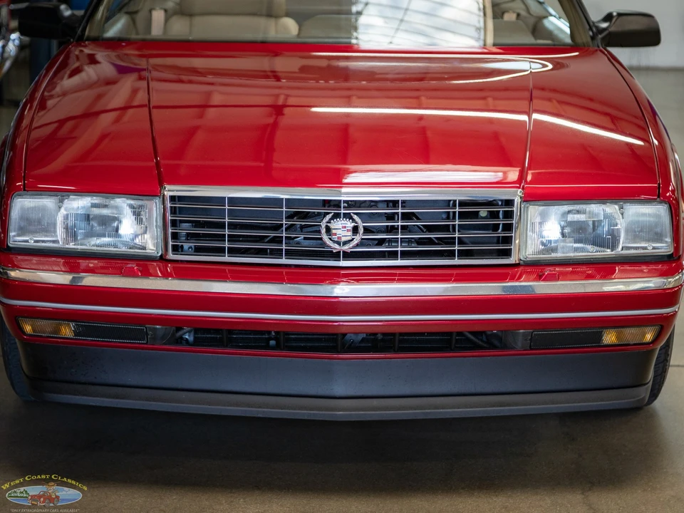 1993 Cadillac Allante - Image 16 of 31