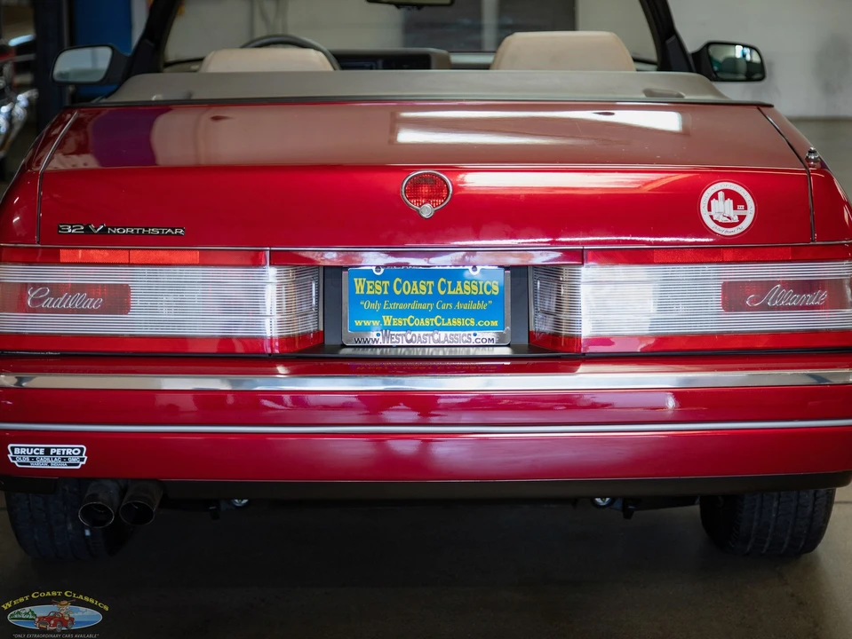 1993 Cadillac Allante - Image 20 of 31