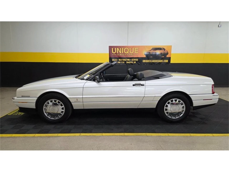 1993 Cadillac Allante - Image 7 of 31