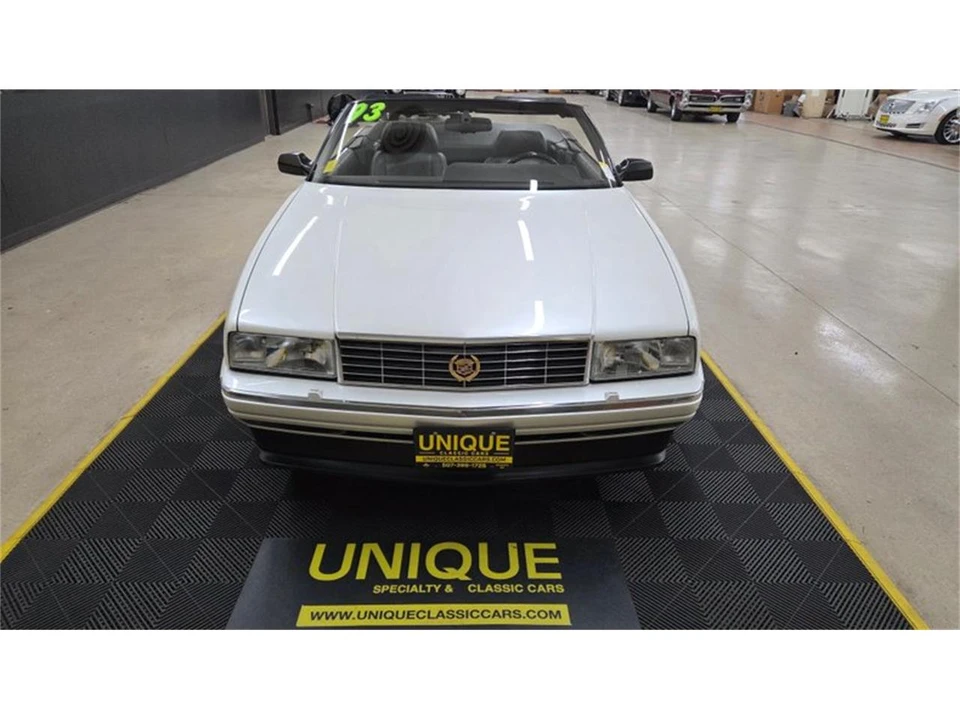 1993 Cadillac Allante - Image 2 of 31