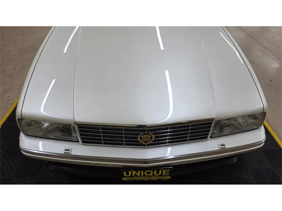 1993 Cadillac Allante - Image 11 of 31