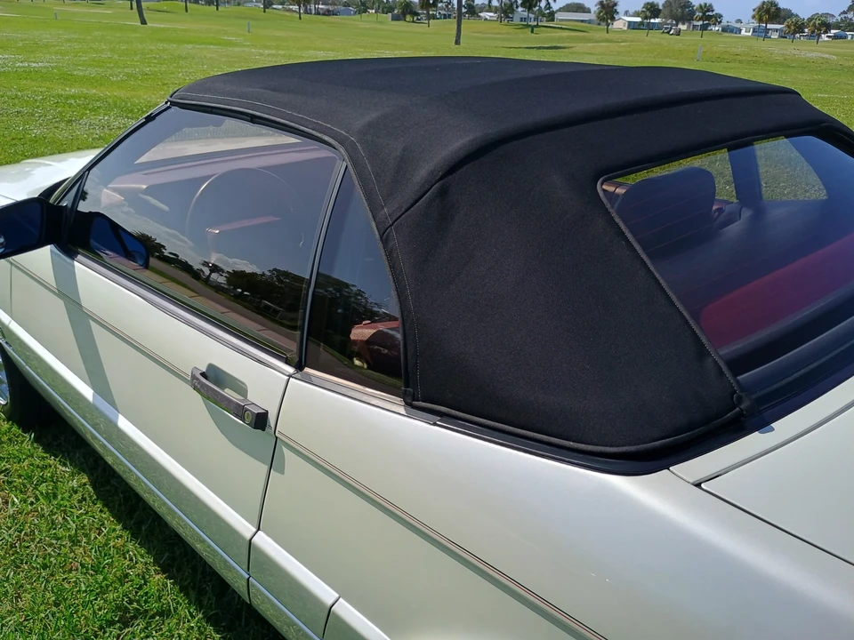1993 Cadillac Allante - Image 21 of 31