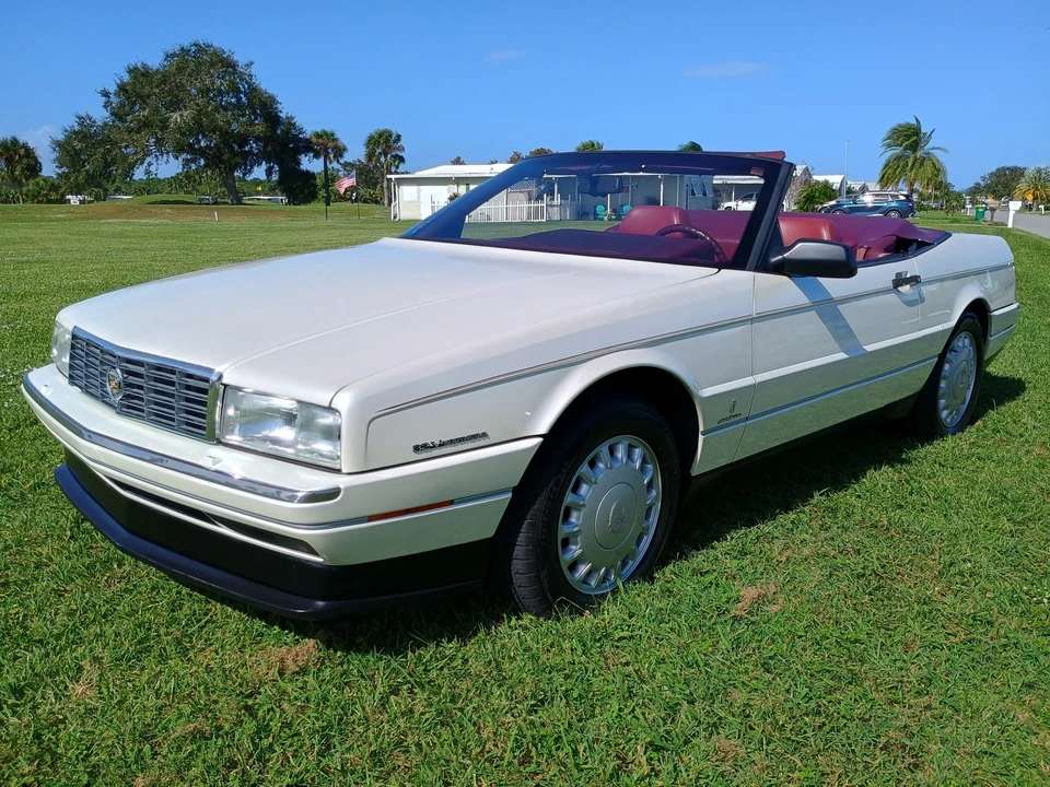 1993 Cadillac Allante - Image 4 of 31