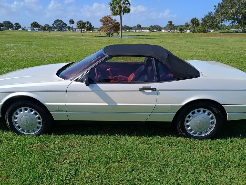 1993 Cadillac Allante - Image 6 of 31