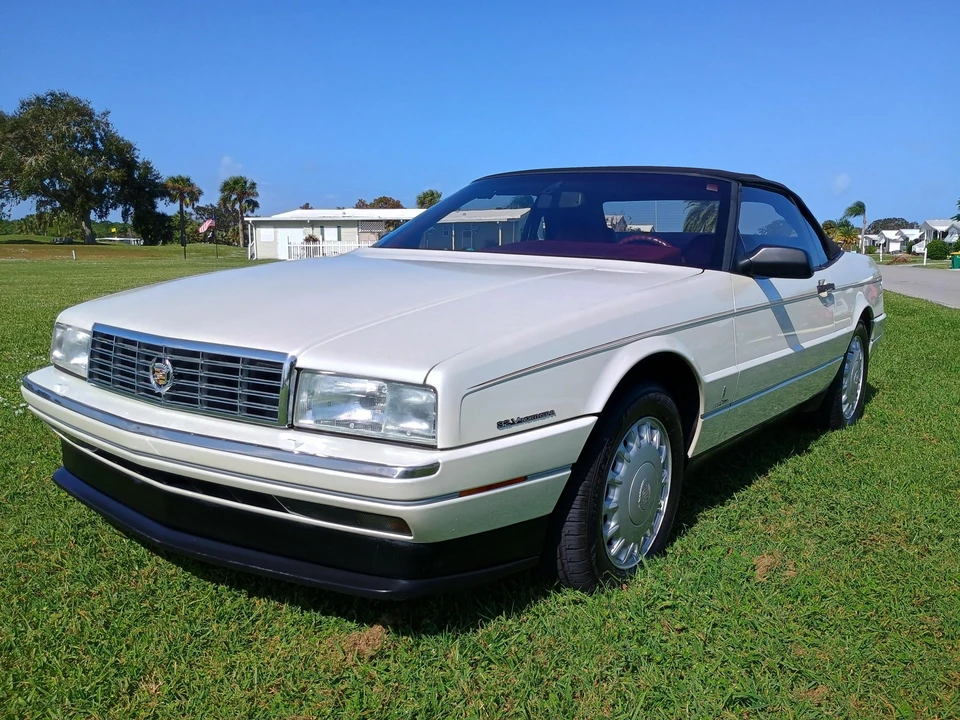 1993 Cadillac Allante - Image 3 of 31
