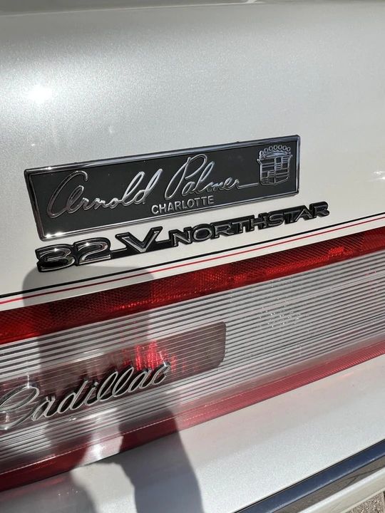 1993 Cadillac Allante - Image 22 of 31