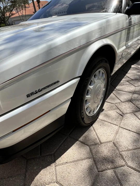1993 Cadillac Allante - Image 18 of 31
