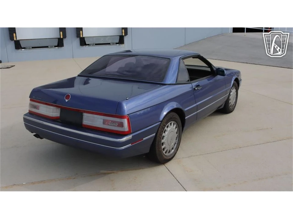 1993 Cadillac Allante - Image 21 of 31