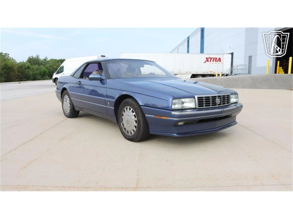 1993 Cadillac Allante - Image 7 of 31