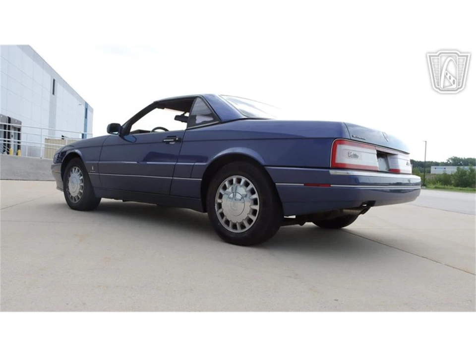 1993 Cadillac Allante - Image 17 of 31