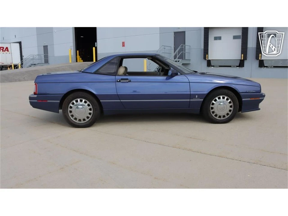 1993 Cadillac Allante - Image 25 of 31