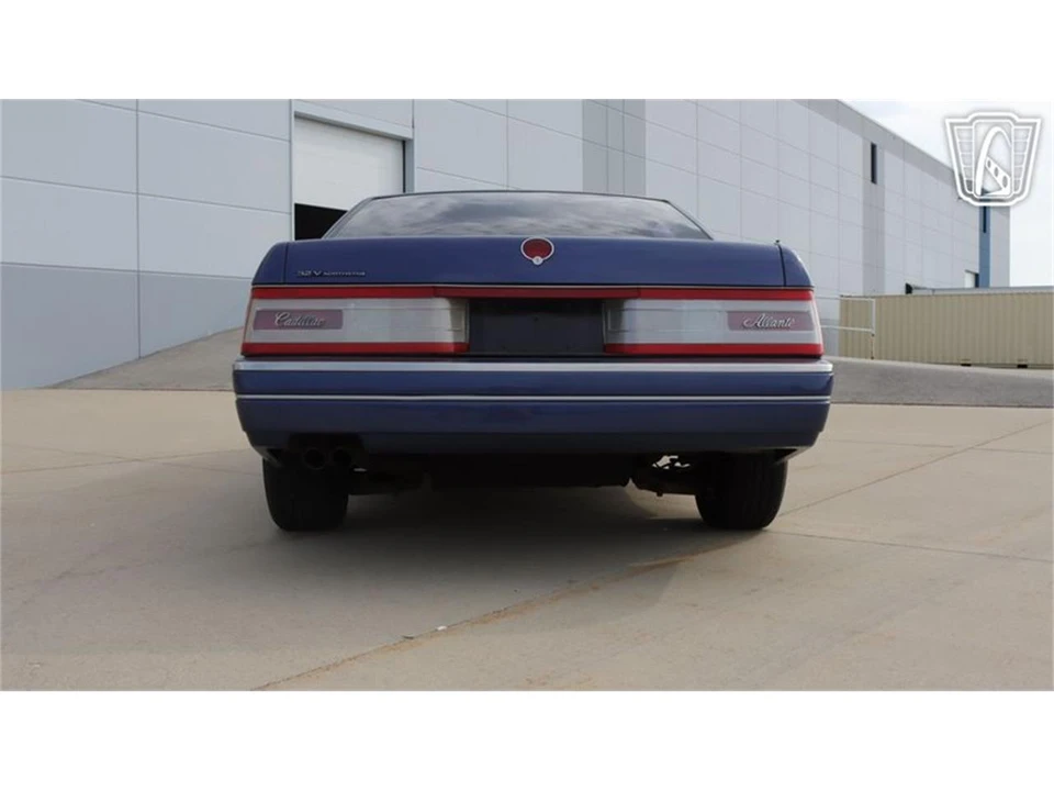 1993 Cadillac Allante - Image 20 of 31