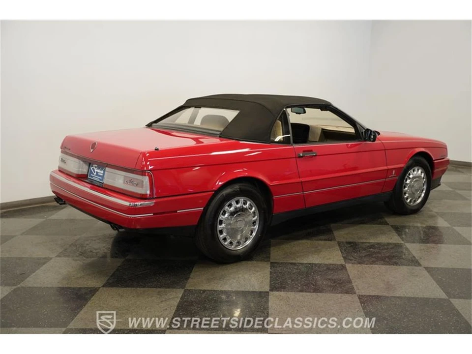 1993 Cadillac Allante - Image 12 of 31